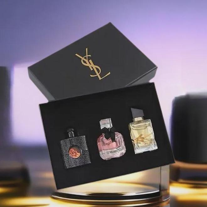 L粉皮革气垫上妆服帖遮瑕力max扑出奶油